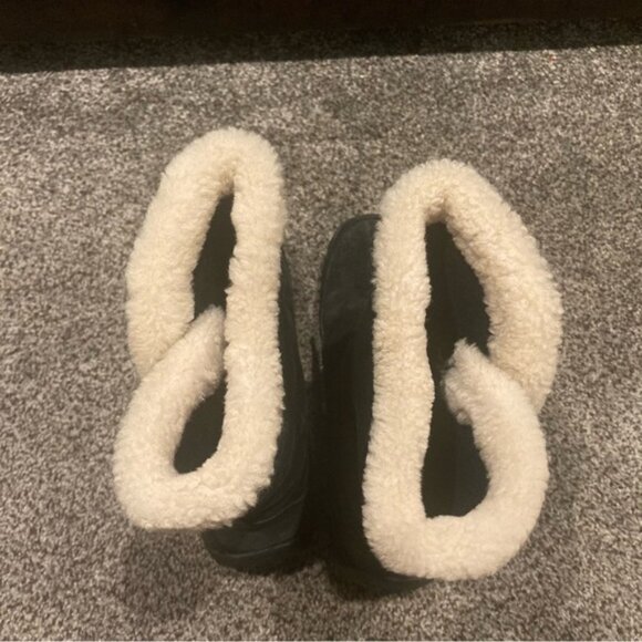 Merrell Yarra boots black suede women's 6 - Picture 9 of 10